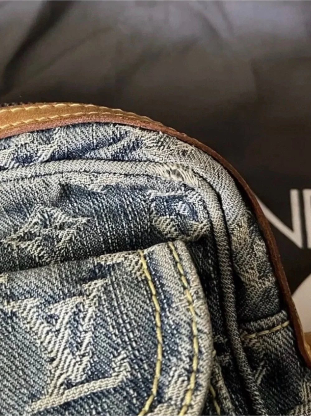 💕Louis Vuitton Monogram Denim Camera Bag Crossbody